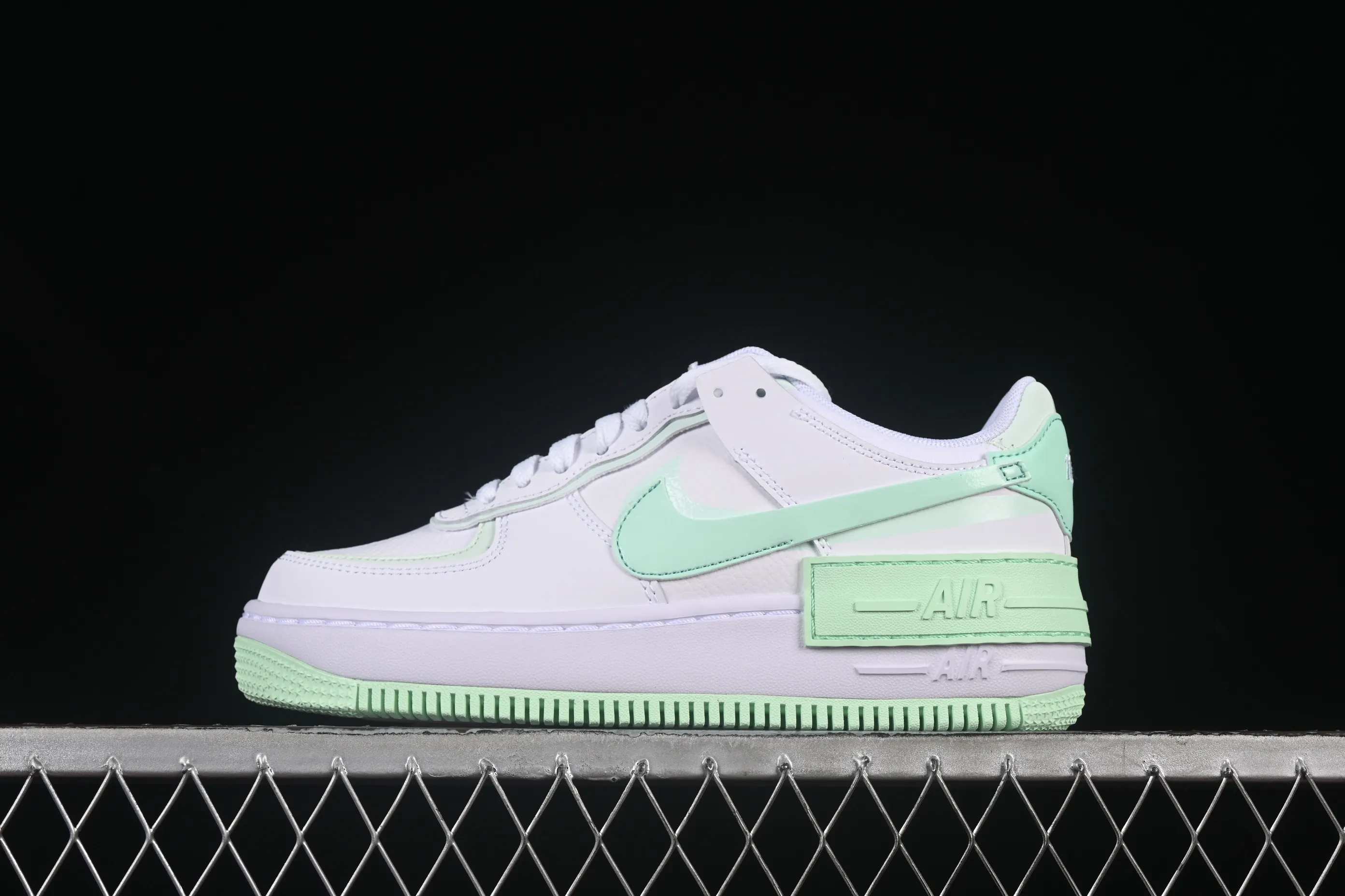 All Categories Nk Air Force 1 Air Force Series Nk Air Force 1 Shadow Air Force Lightweight Increase Nk Air Force 1 Shadow Air Force One Lightweight Increase Low-top Versatile Sneakers FZ3773-100